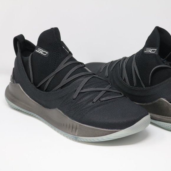 UA Curry 5 Pi Day Black Metallic Iron Limited New Under Armour Curry 5 Pi Day - Black/Metallic Iron | Editorialist main image 3
